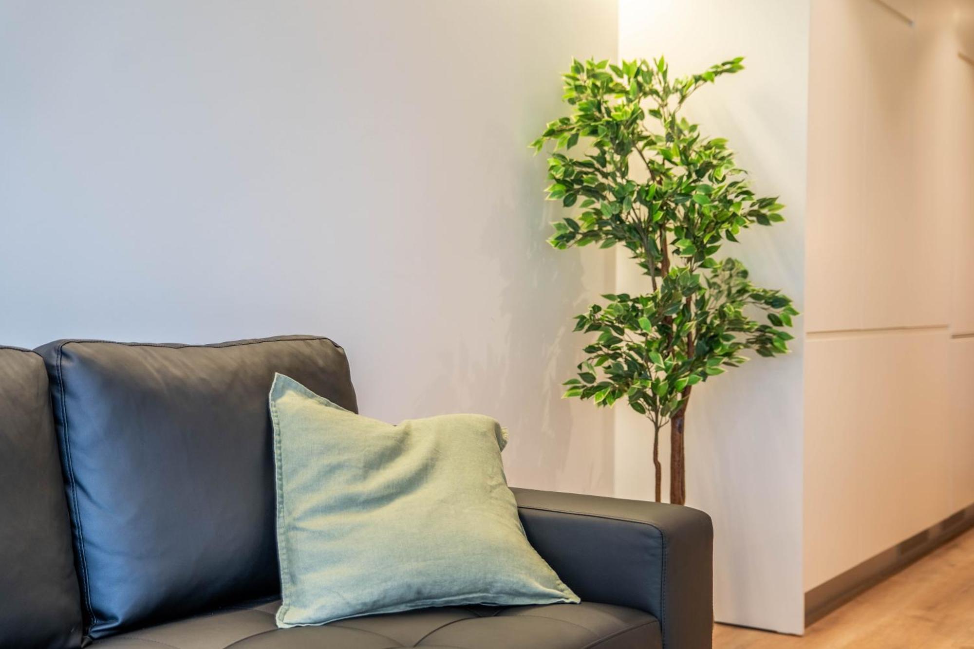 Trindade Bliss: 1Br W/ Free Parking By Lovelystay Porto Exterior photo